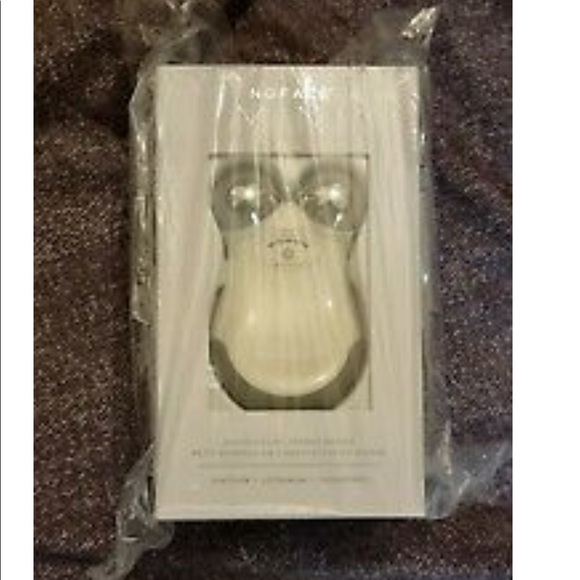 NuFACE MINI Other - NuFACE
MINI